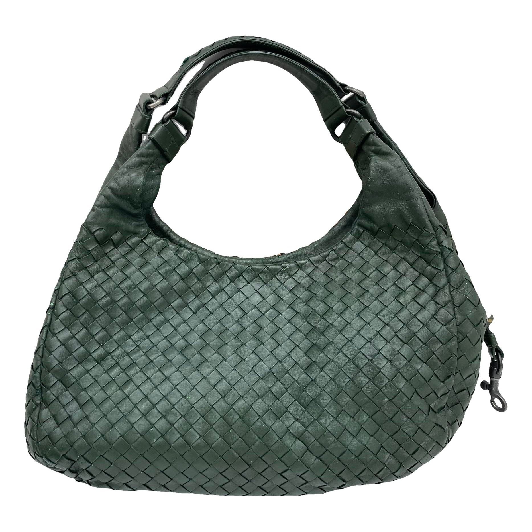 Veneta leather handbag