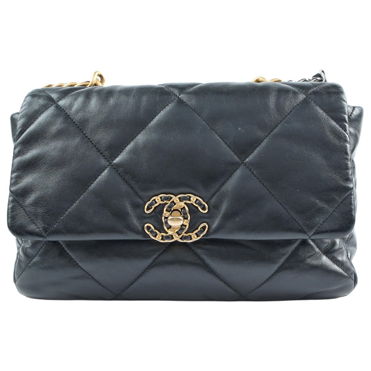 Chanel 19 leather handbag
