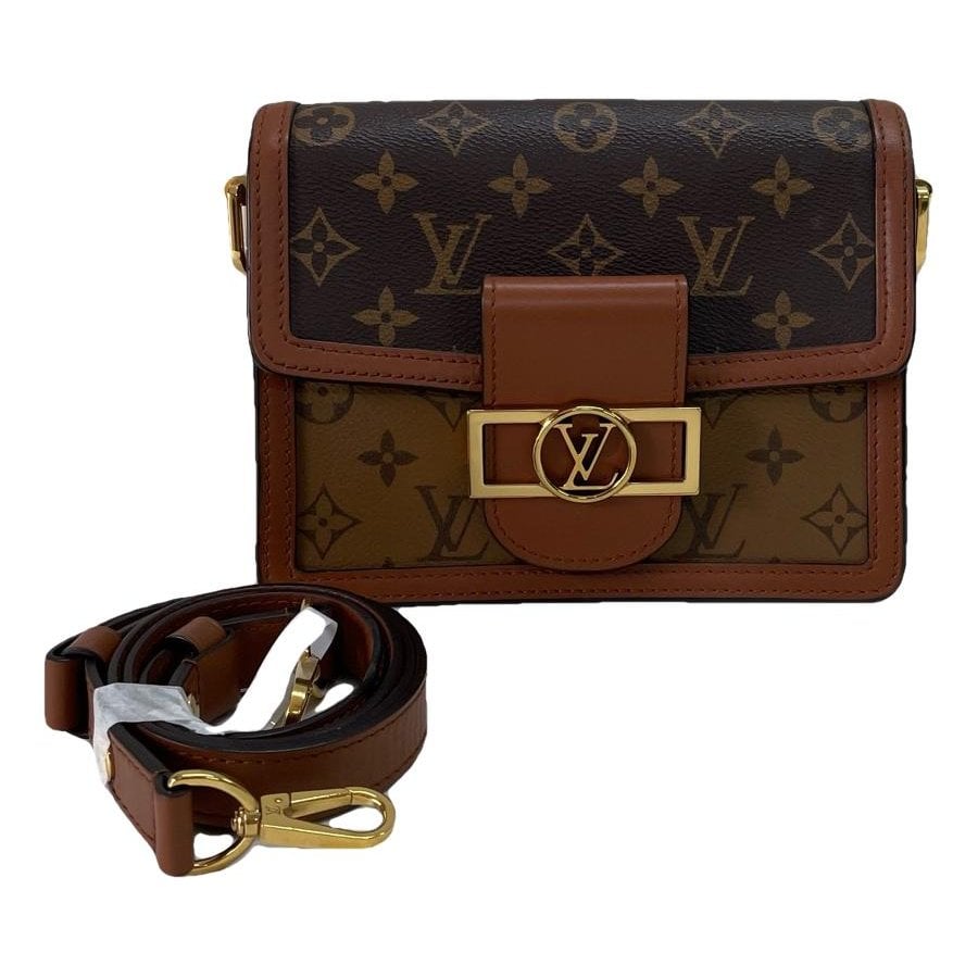 Dauphine leather handbag
