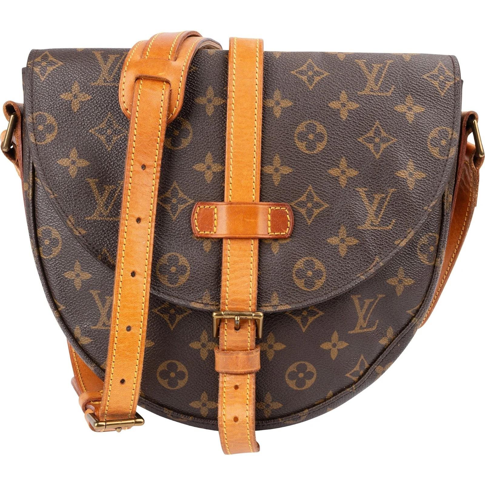 Chantilly leather crossbody bag