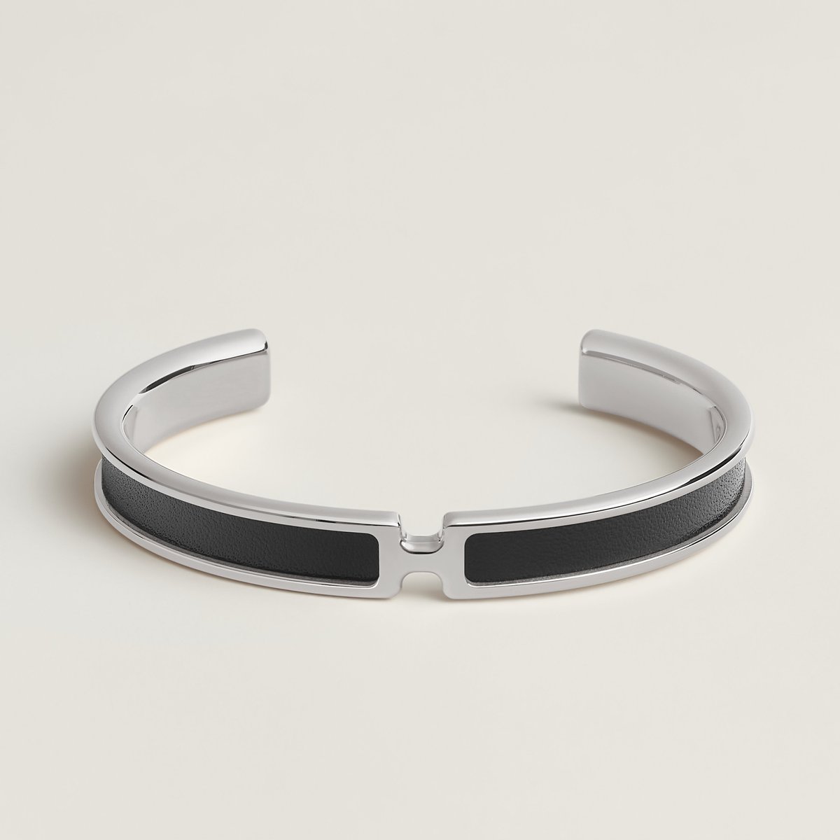 Noir Olympe Bracelet