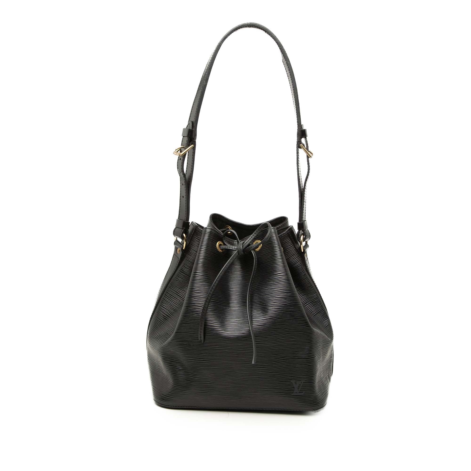 Bucket leather tote