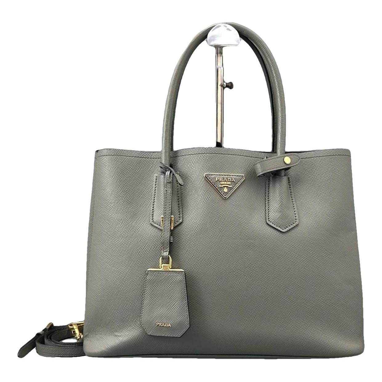 Leather tote