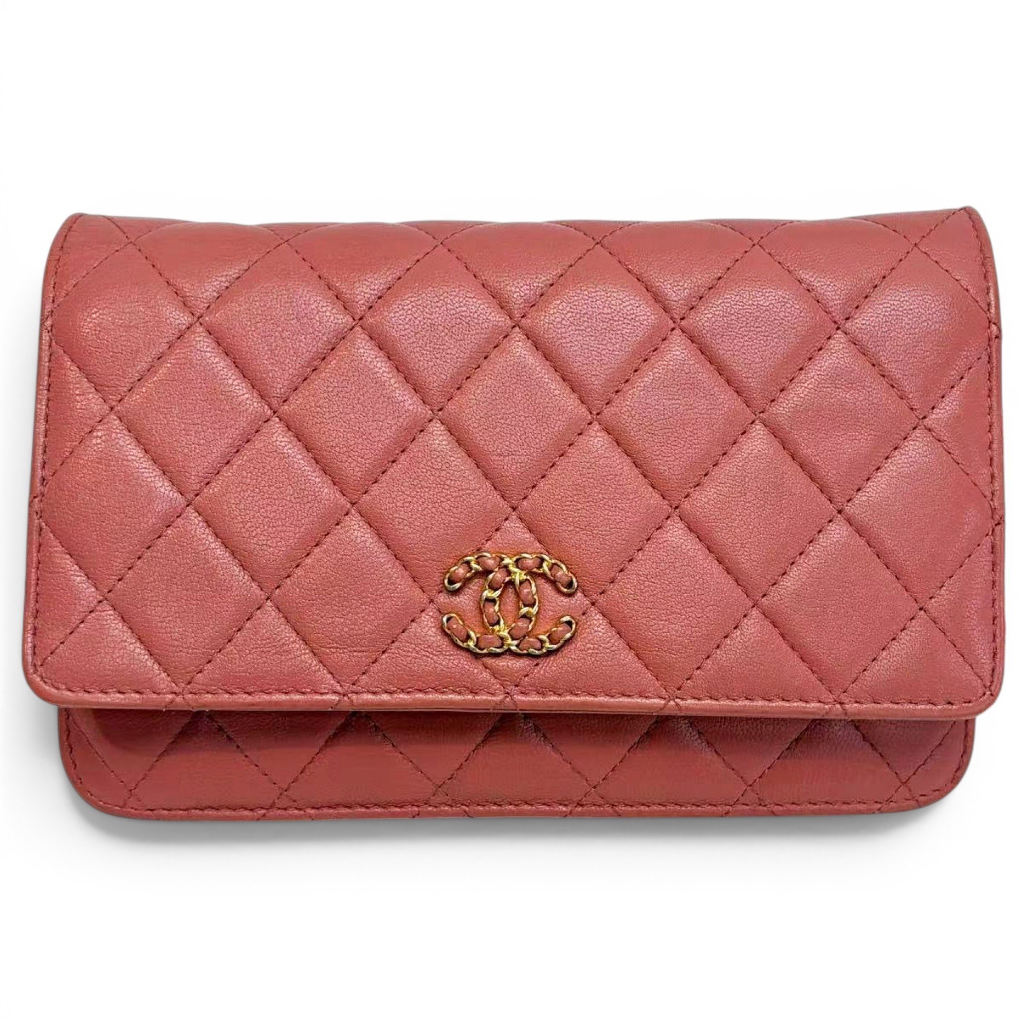 Wallet On Chain leather crossbody bag