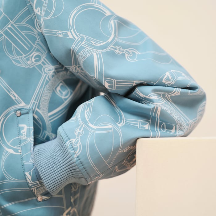 Bleu Arctique "Eperon d'Or Finesse" Bomber Jacket
