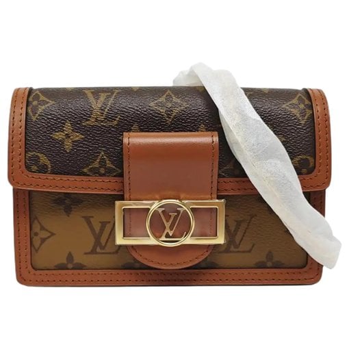 Dauphine leather crossbody bag