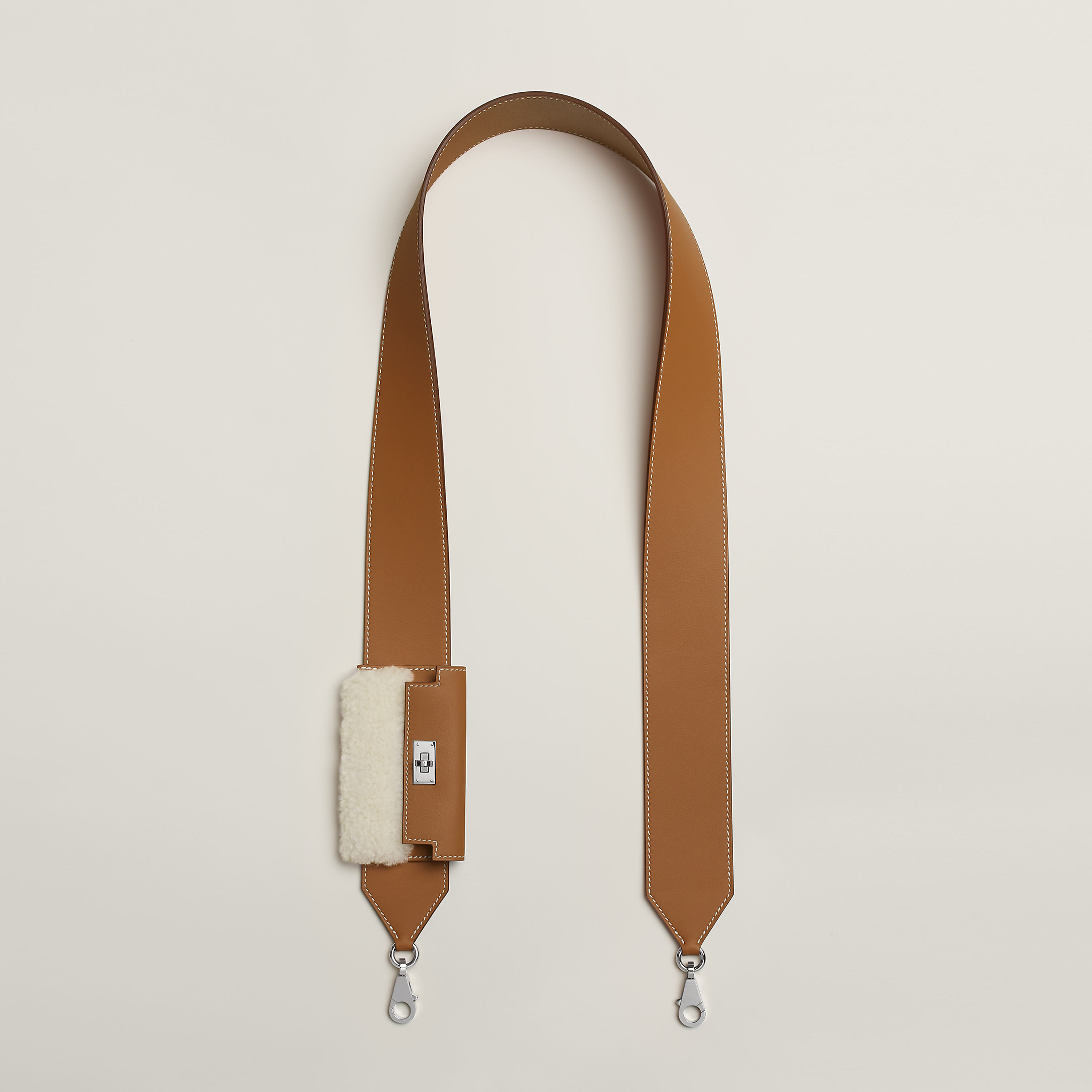 Kelly Pocket Pluch bag strap