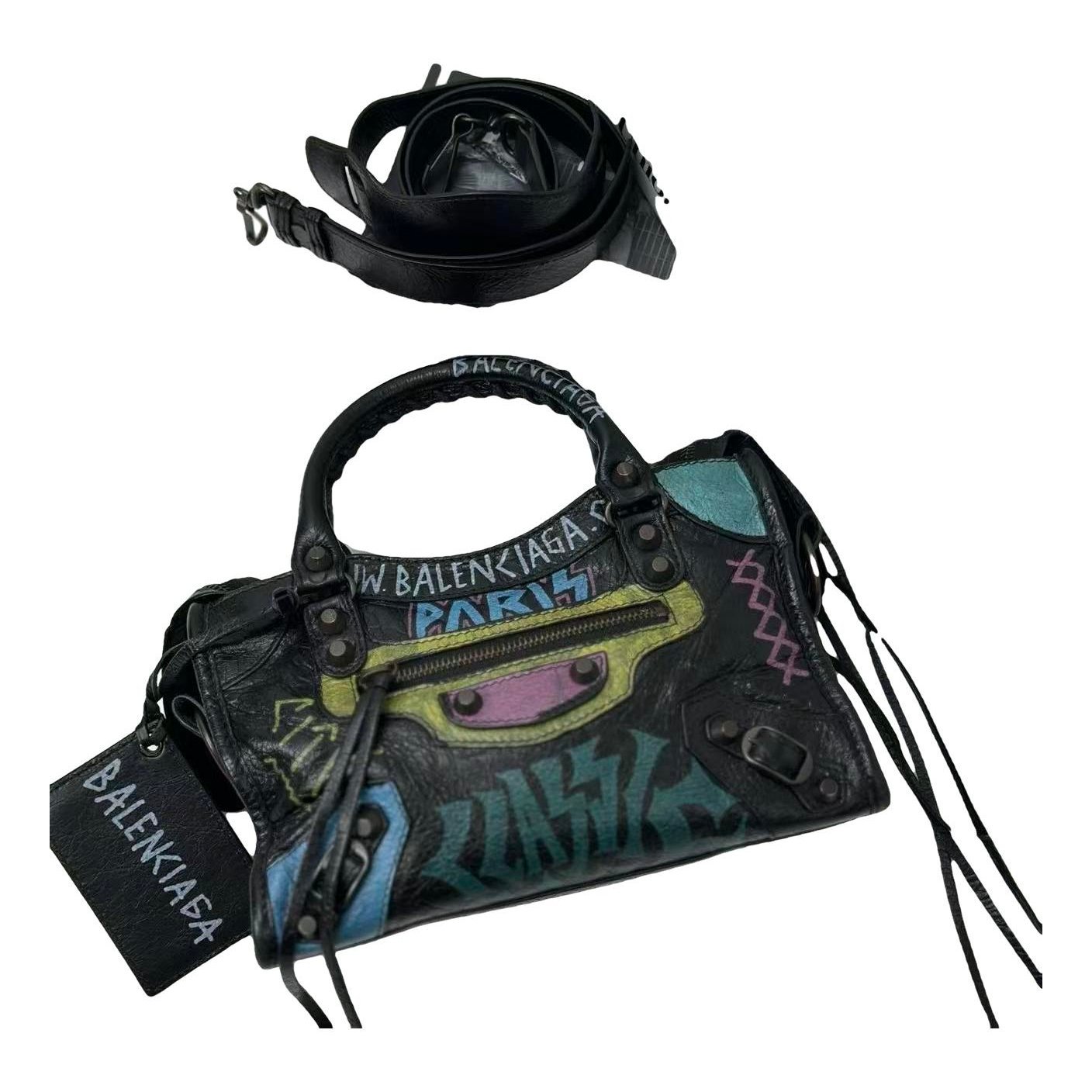 Leather handbag