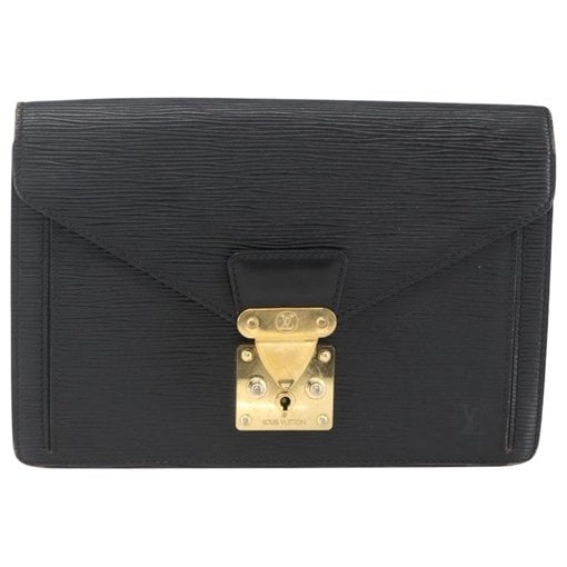 Leather clutch bag