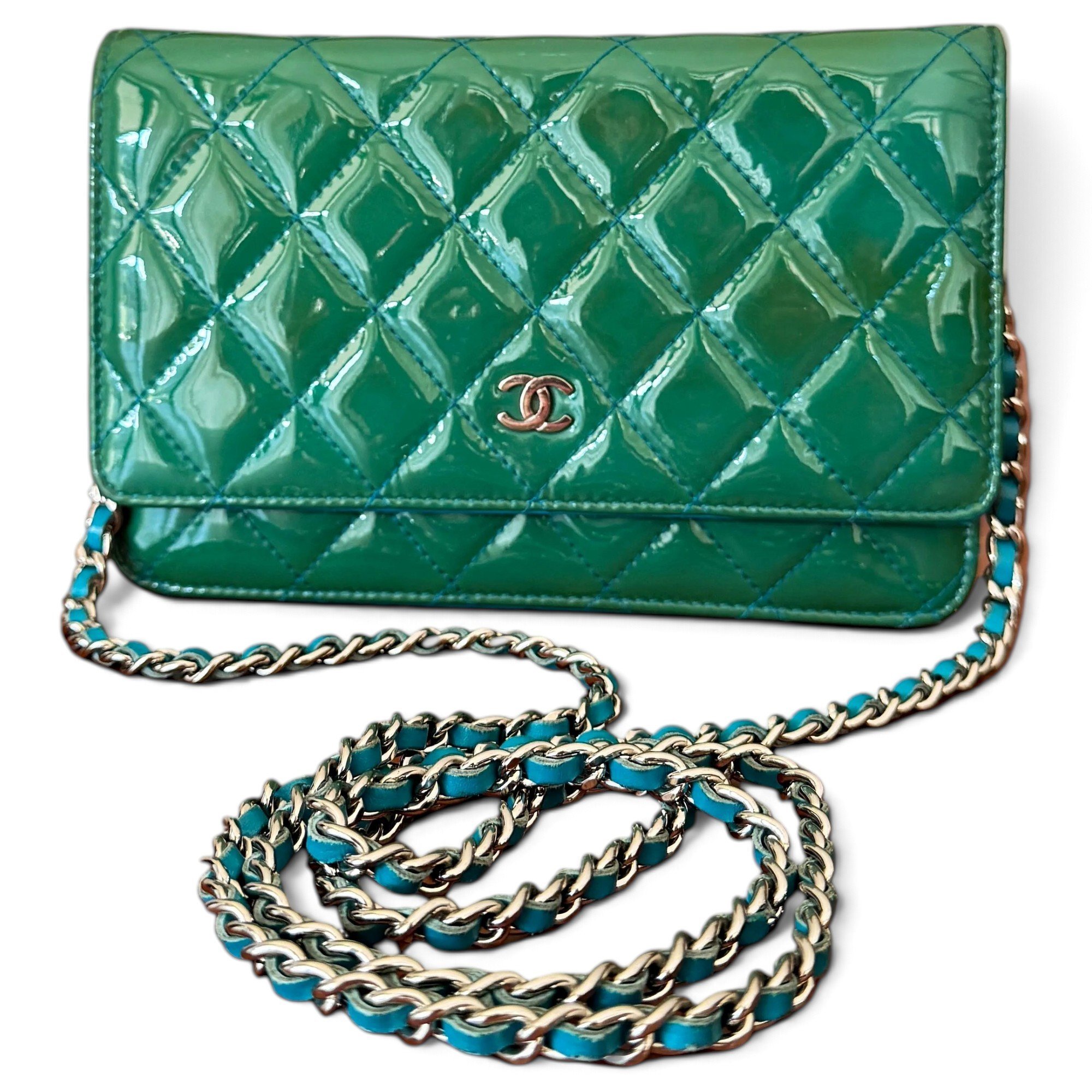 Wallet On Chain patent leather mini bag