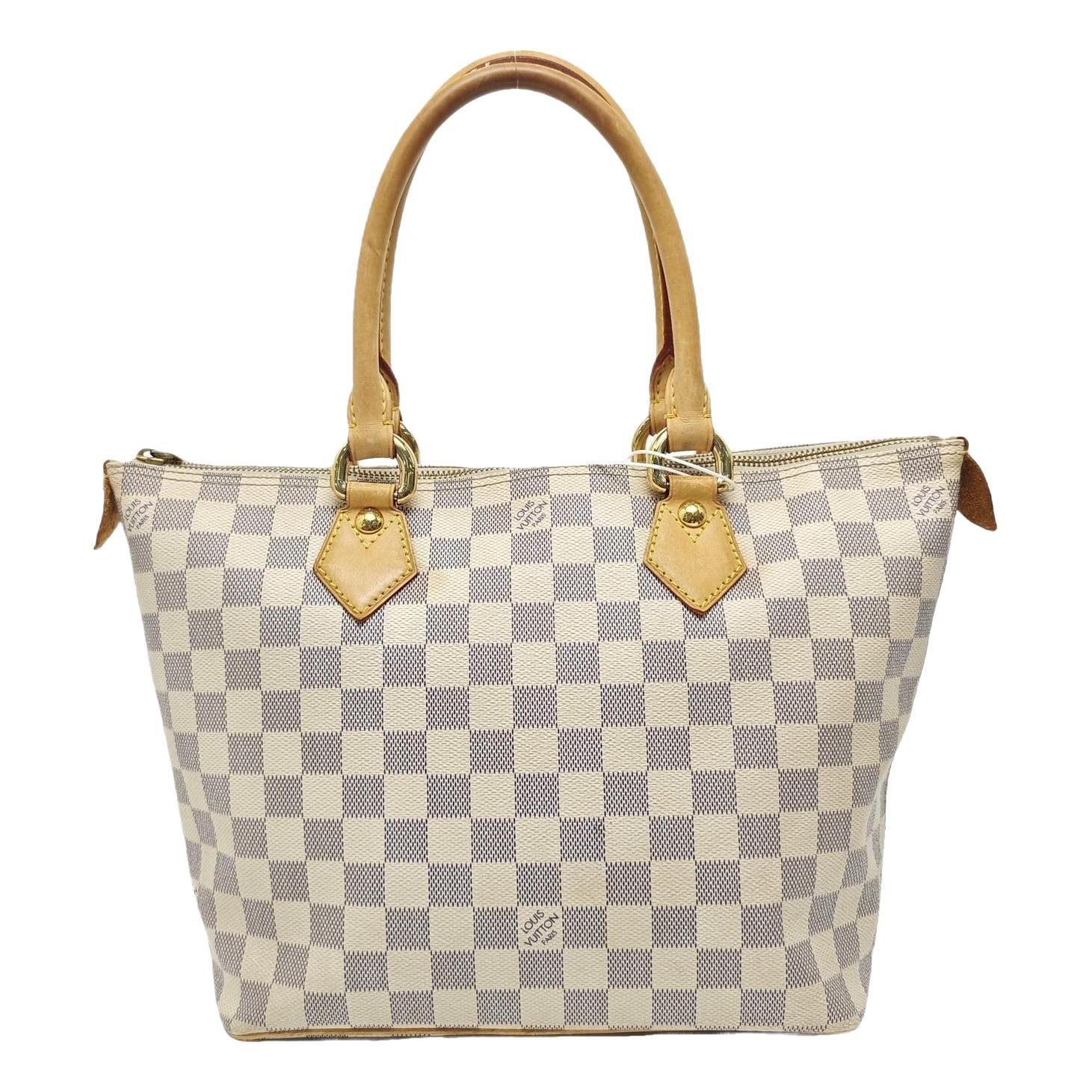 Saleya leather handbag