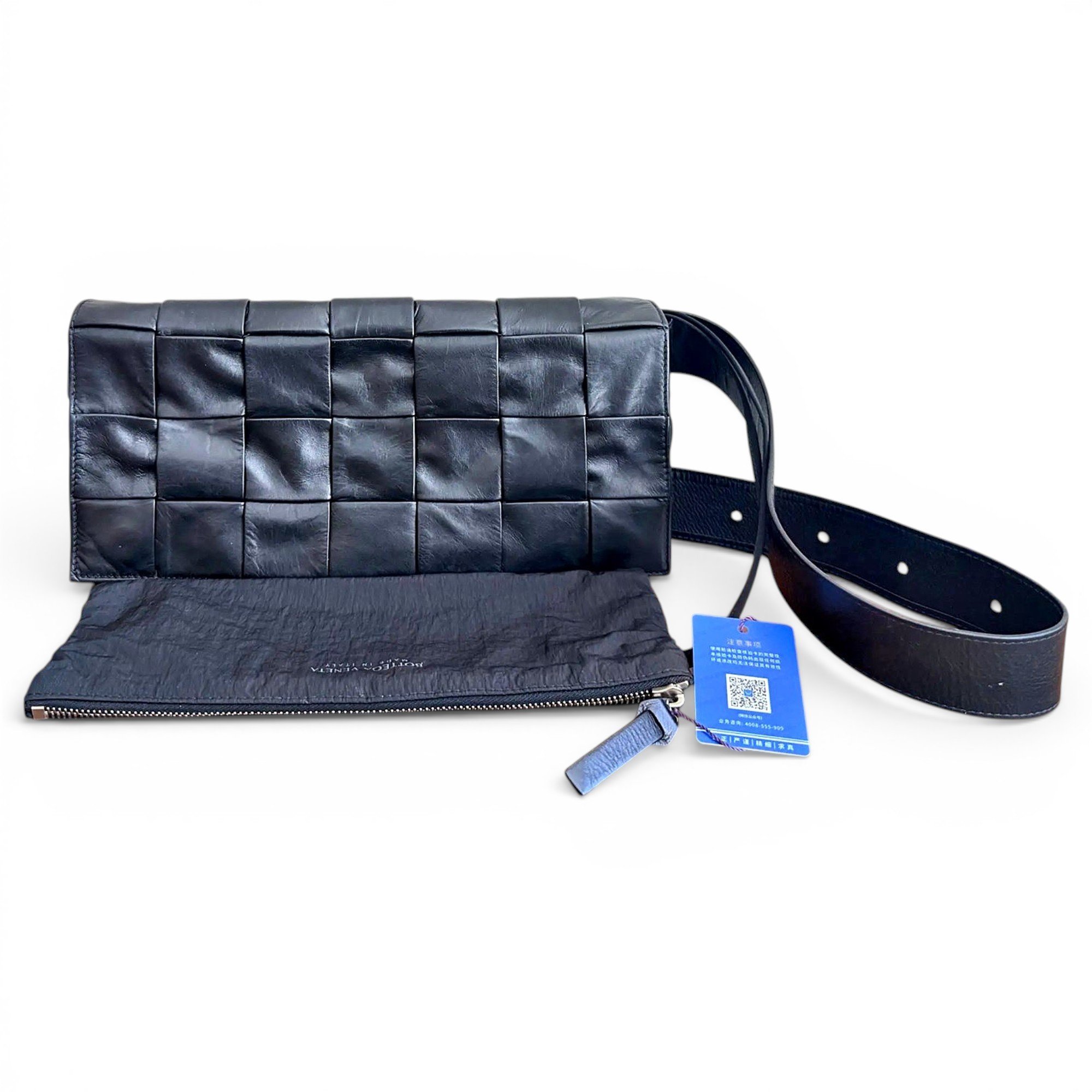 Cassette leather handbag