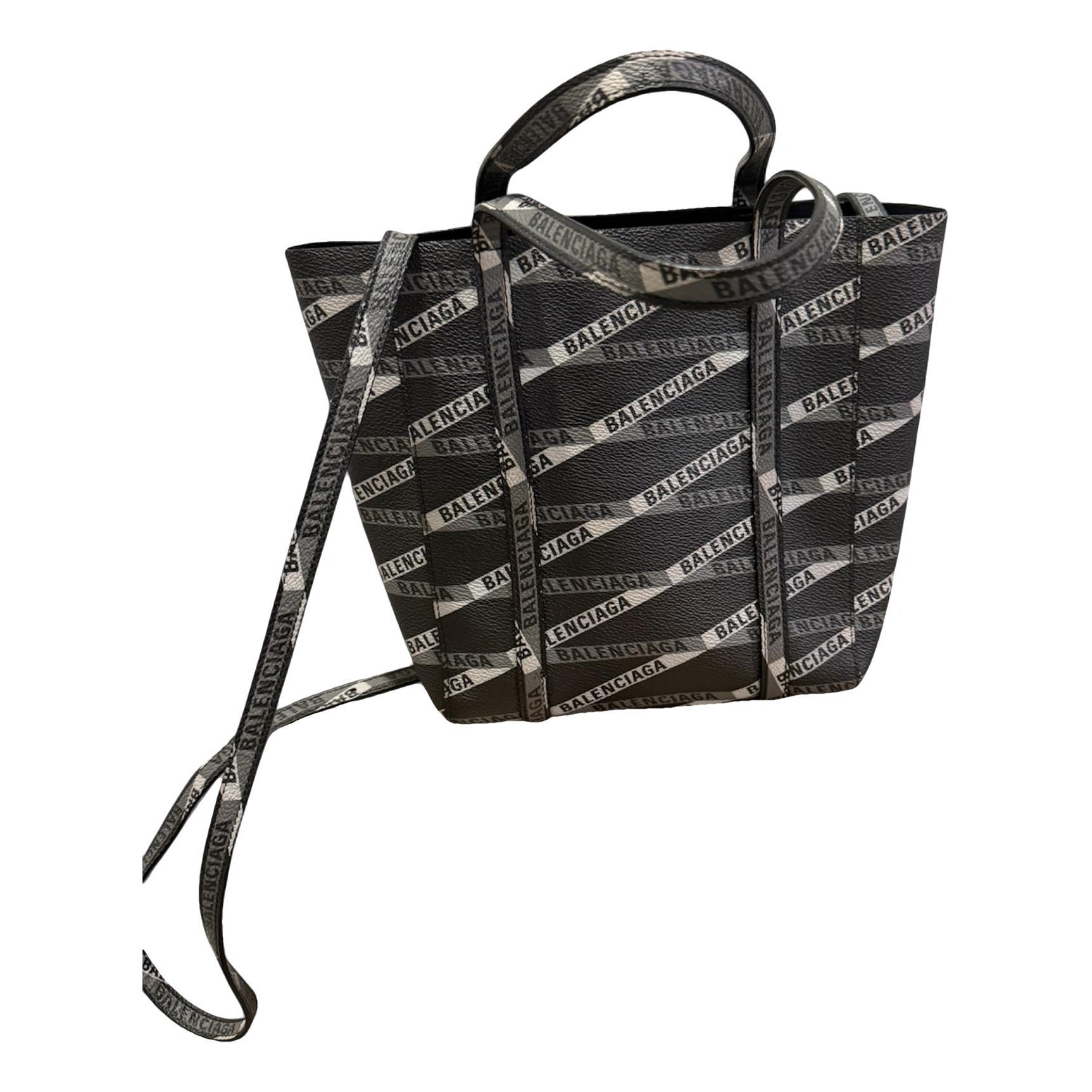 Everyday leather tote