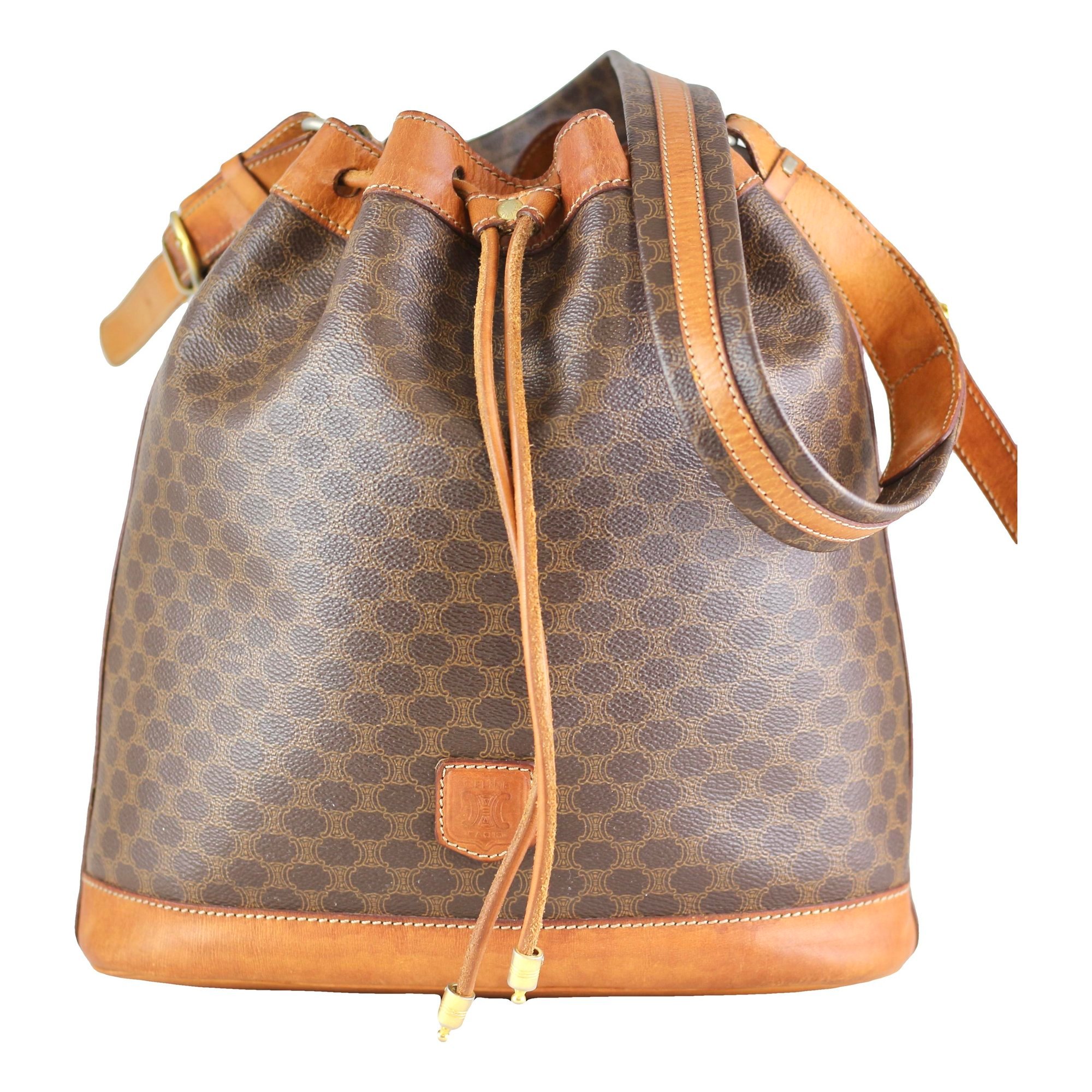 SAC SEAU leather handbag
