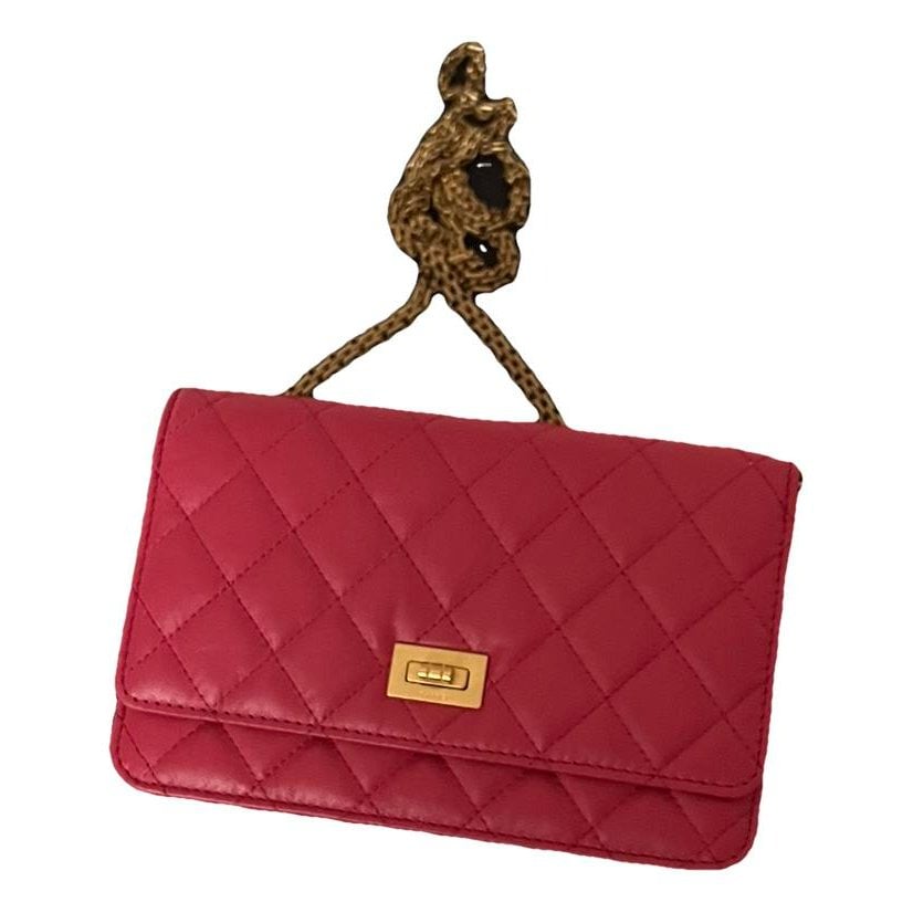 Wallet On Chain 2.55 leather crossbody bag