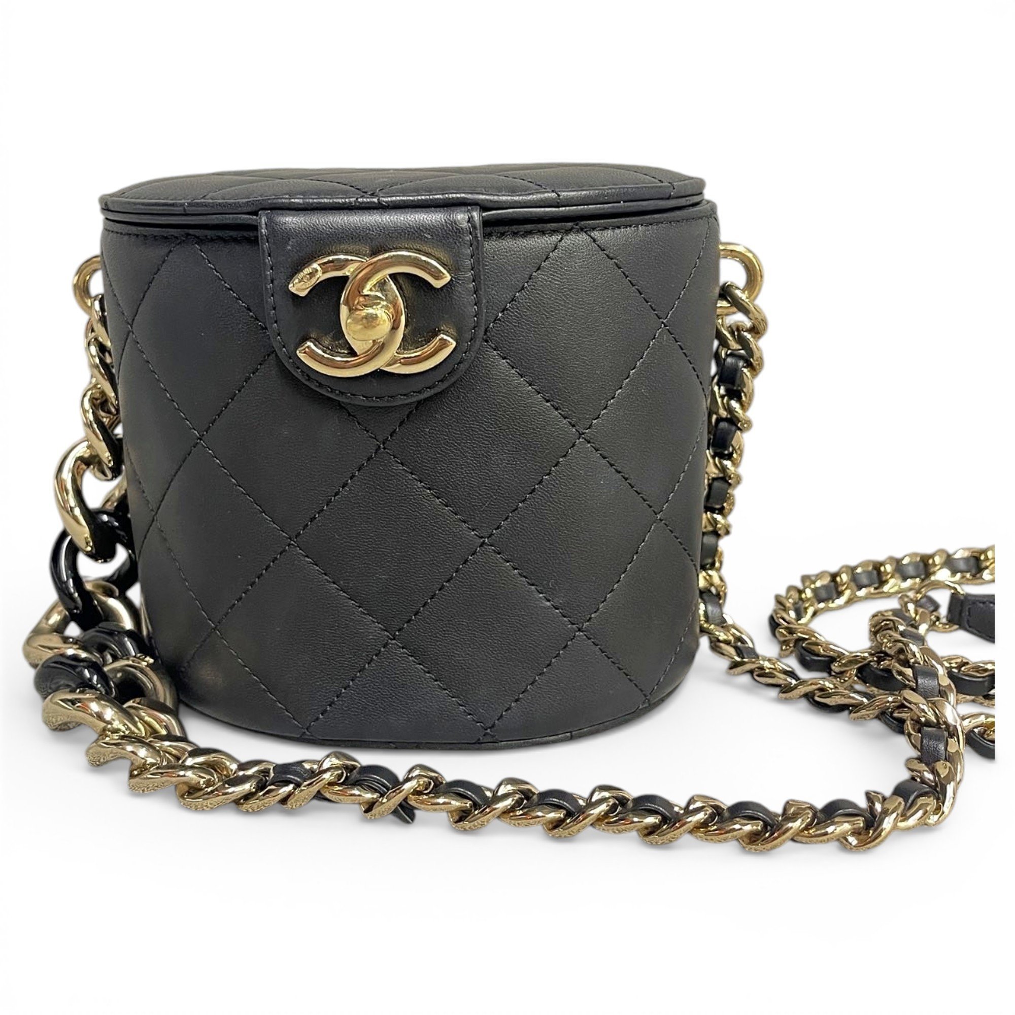 Trendy CC Vanity leather handbag