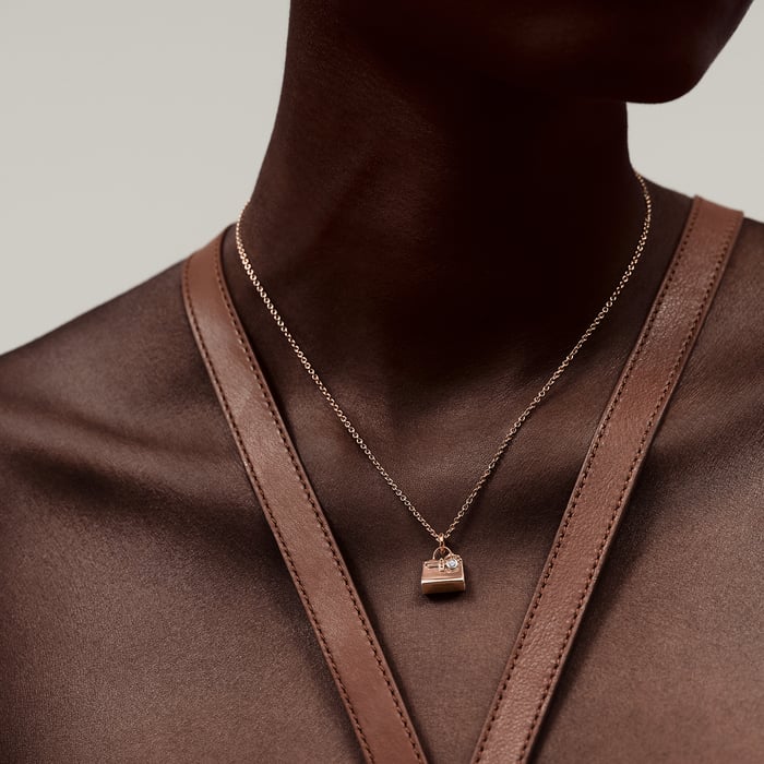 Sans Coloris Amulettes Kelly Pendant