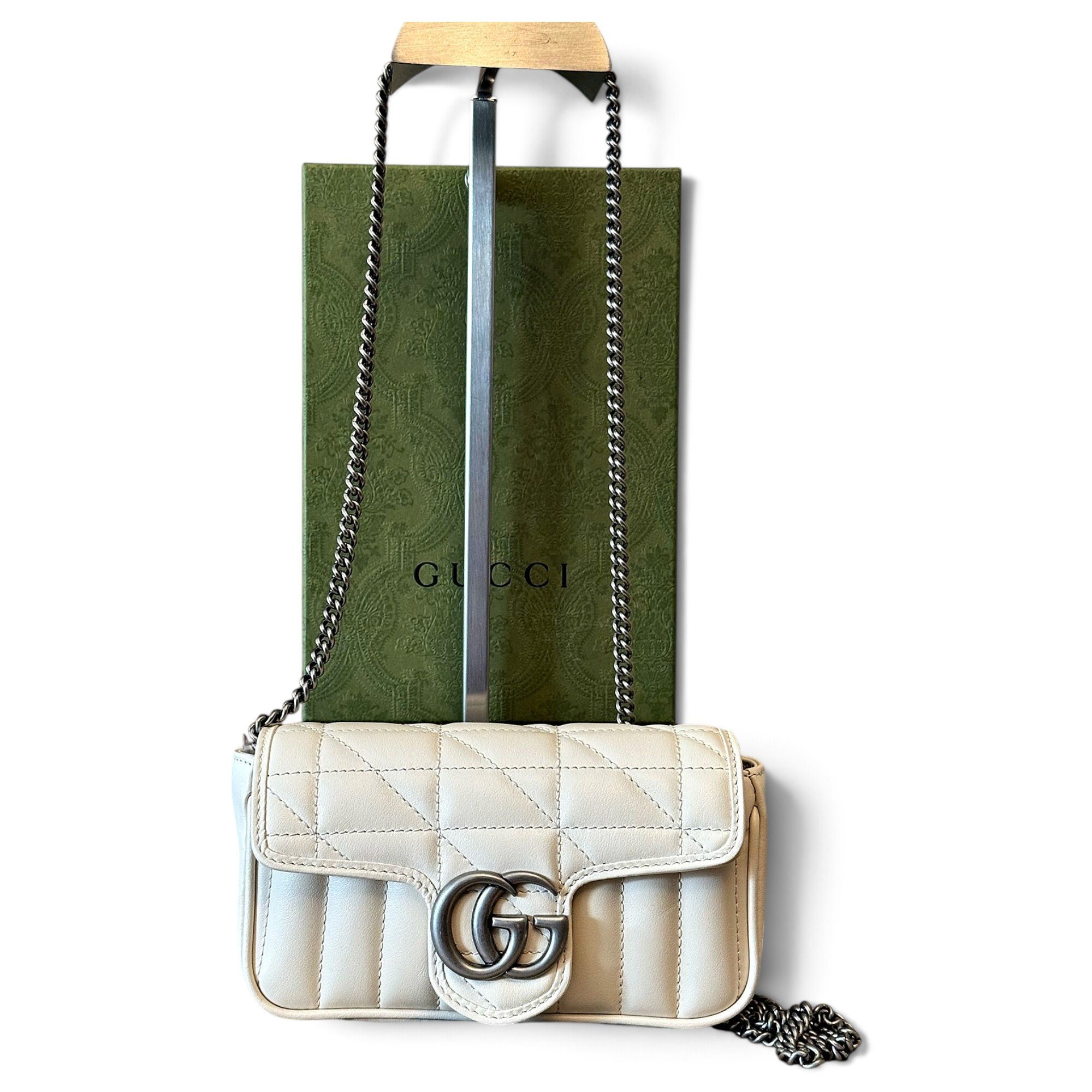GG Marmont Flap leather crossbody bag