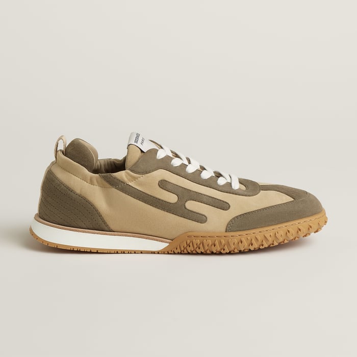 Jet Sneaker
