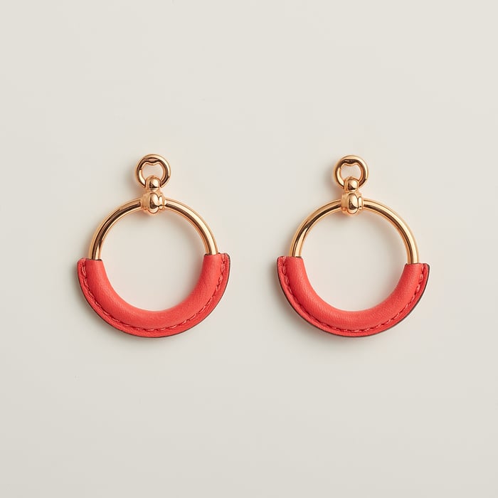 Loop earrings