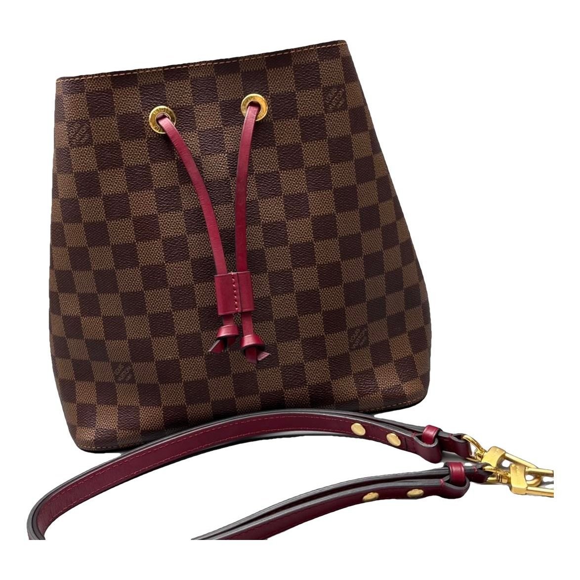 NéoNoé leather handbag