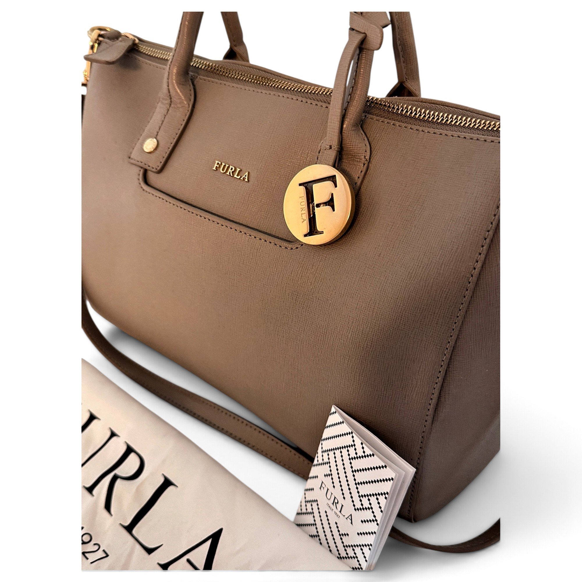 Leather tote