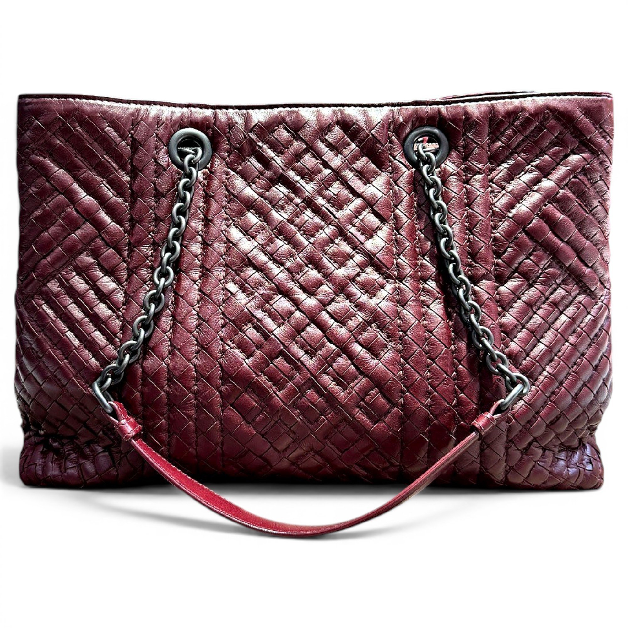 Leather handbag