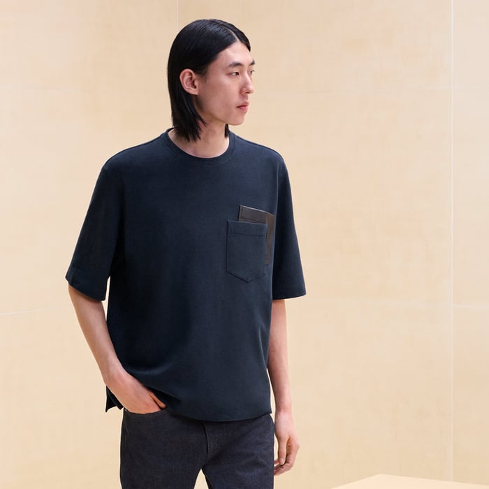 T-shirt with pocket