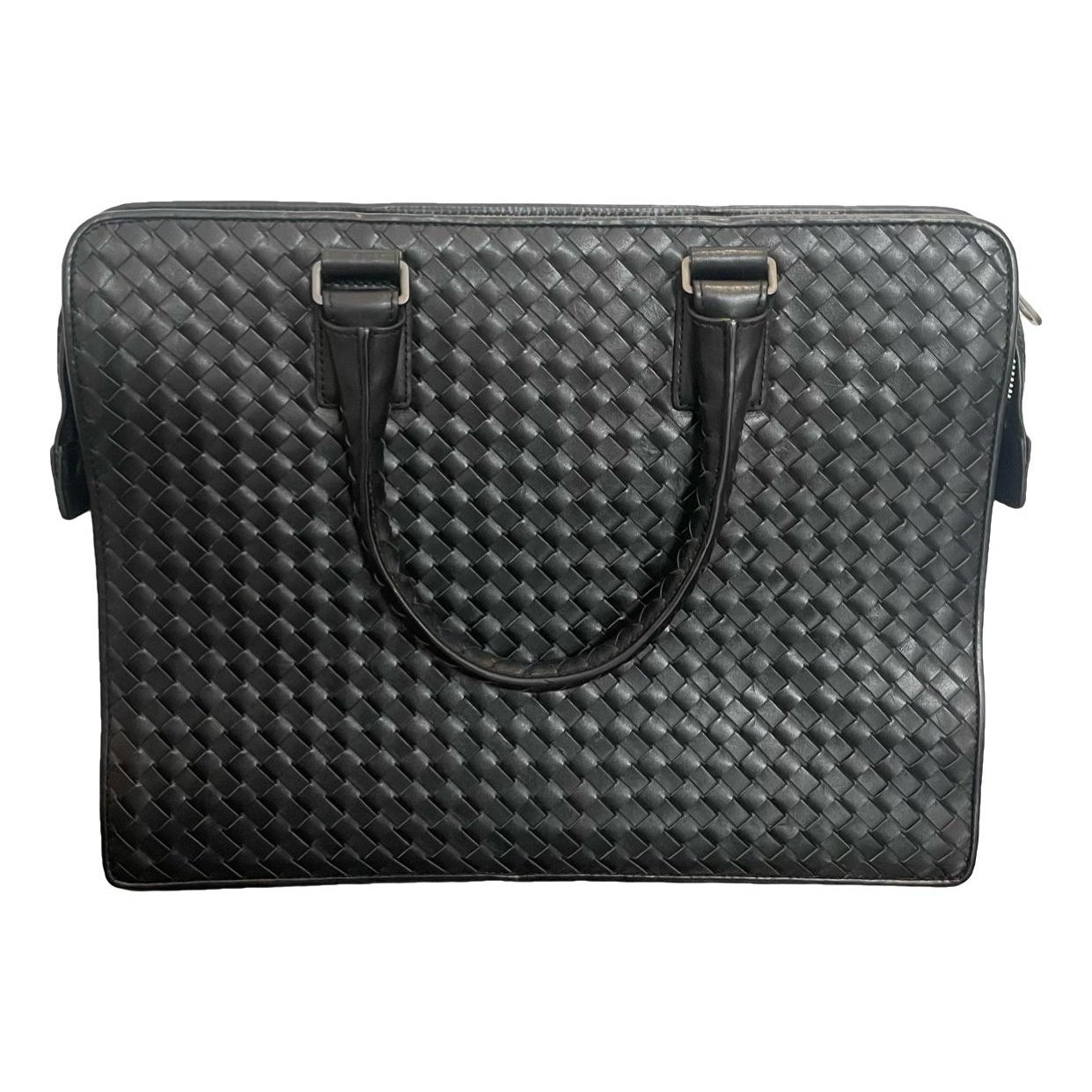 Leather tote