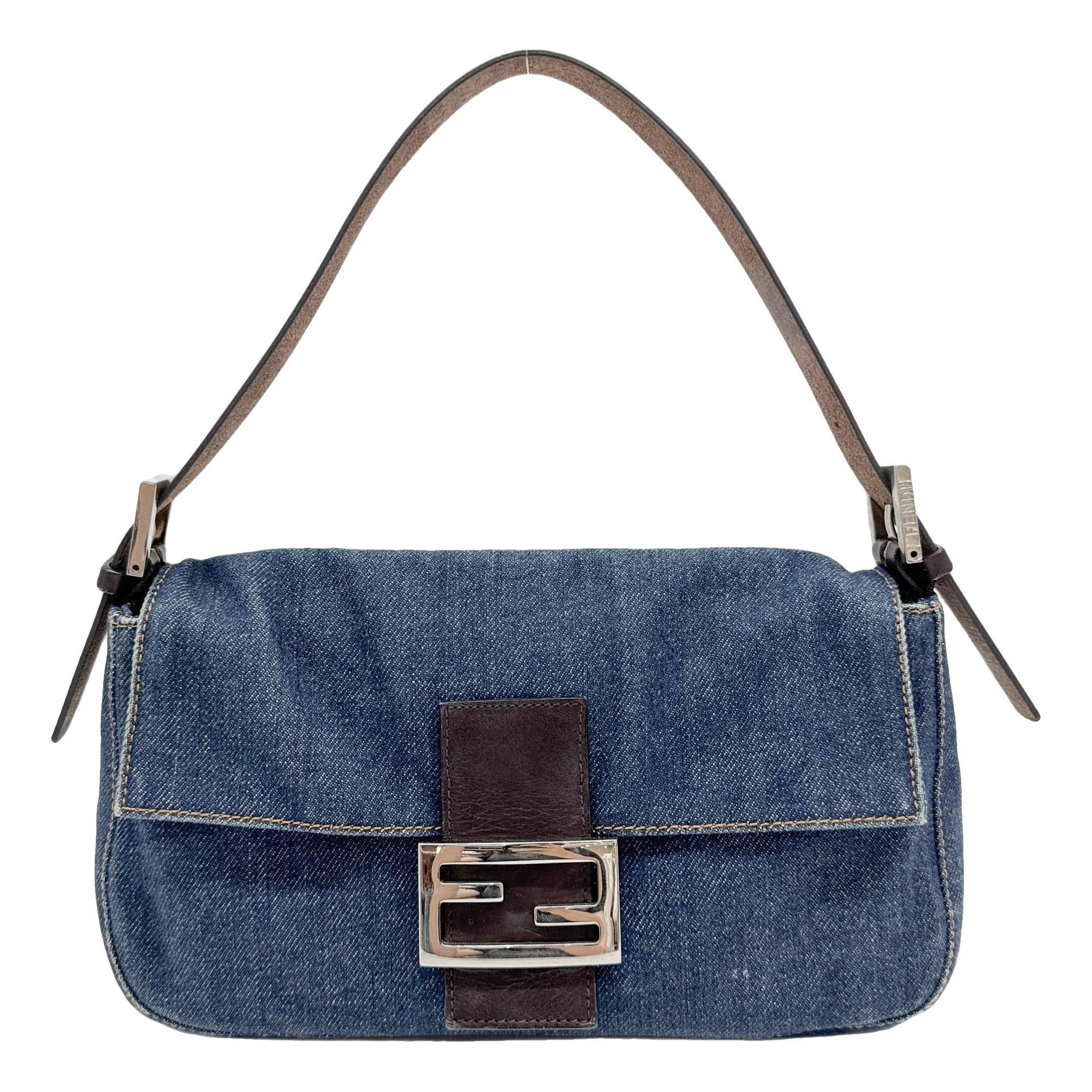 Baguette handbag