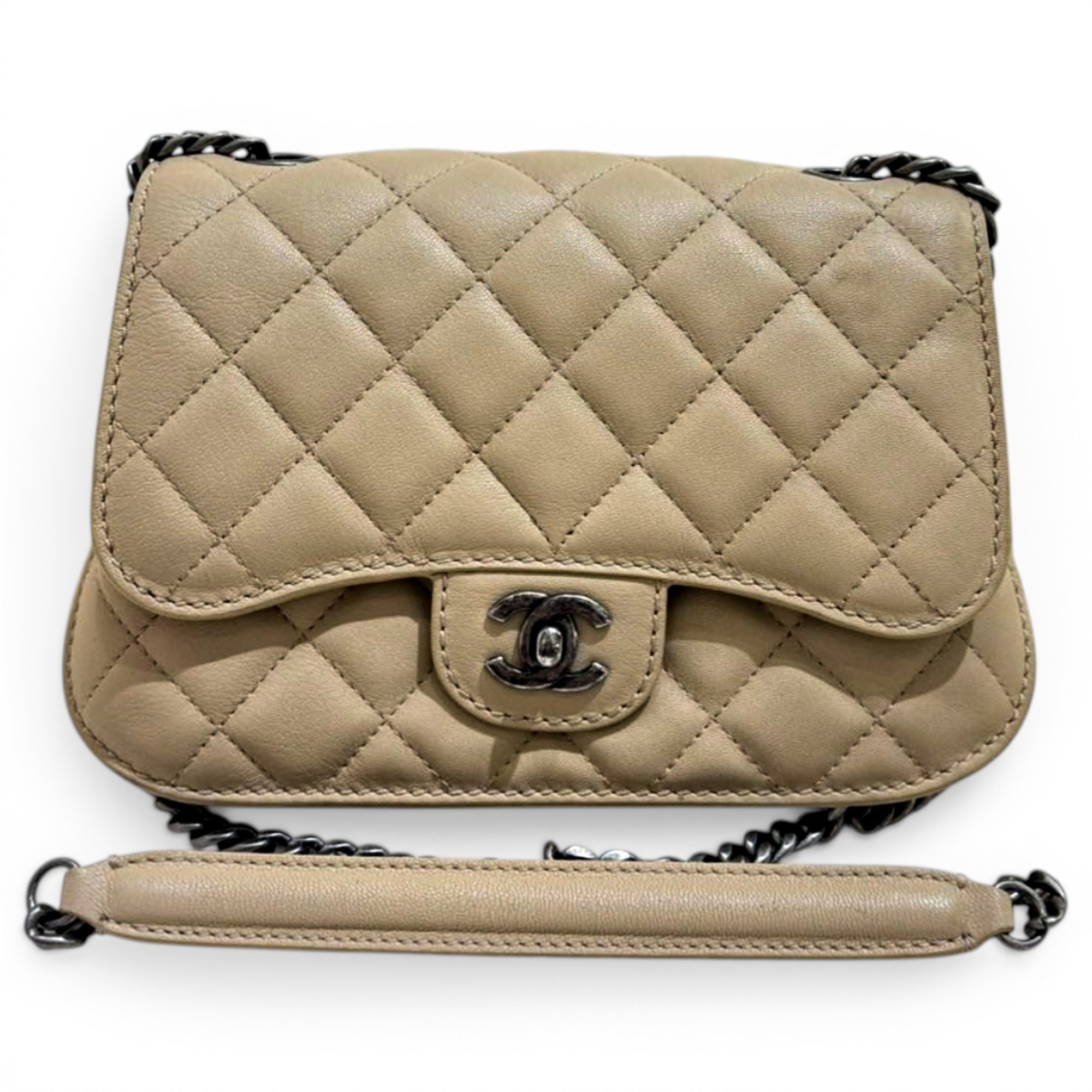 Timeless/Classique leather crossbody bag