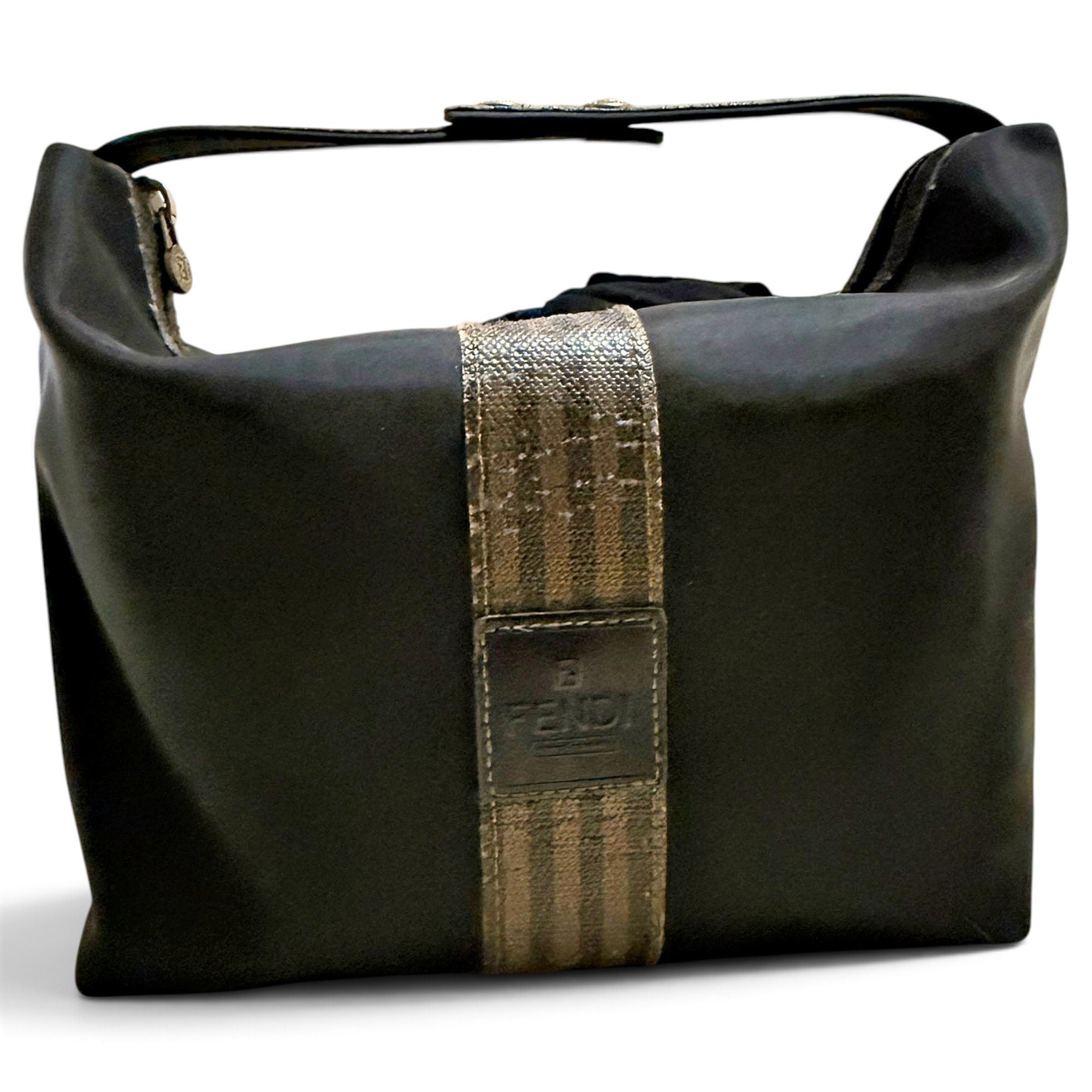 Cloth vanity case