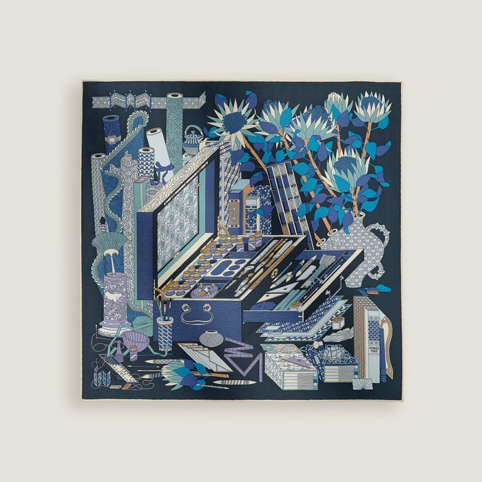 Les Tresors d'Un Artiste Scarf 45