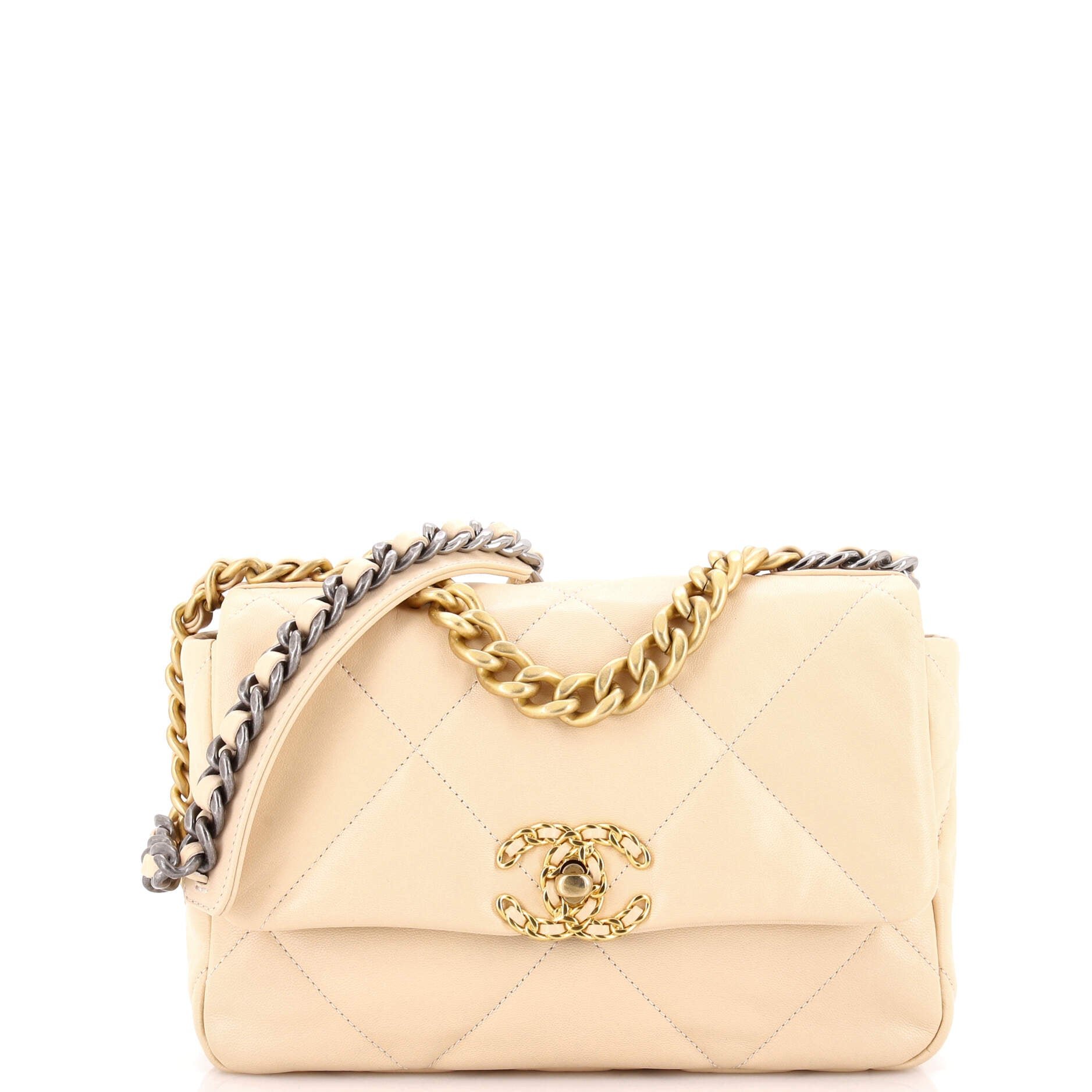 19 Flap Bag Quilted Leather Medium