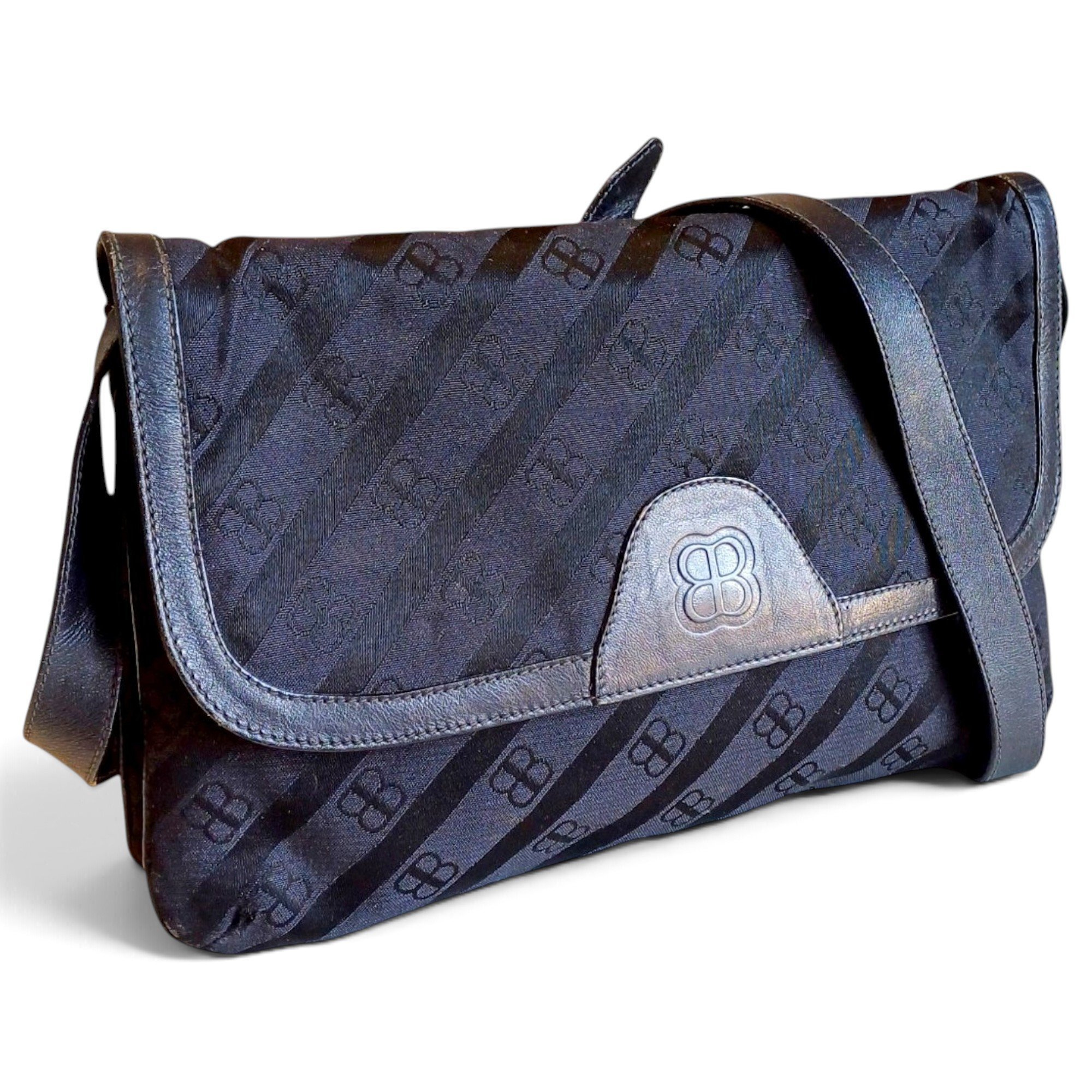 Cloth handbag