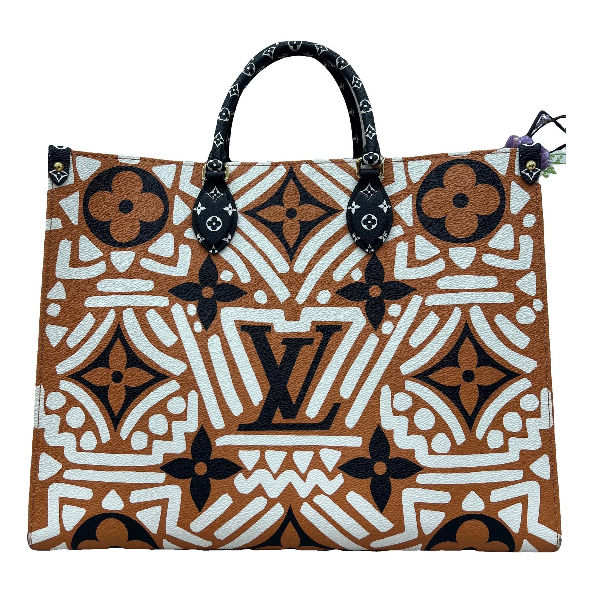 Onthego leather tote
