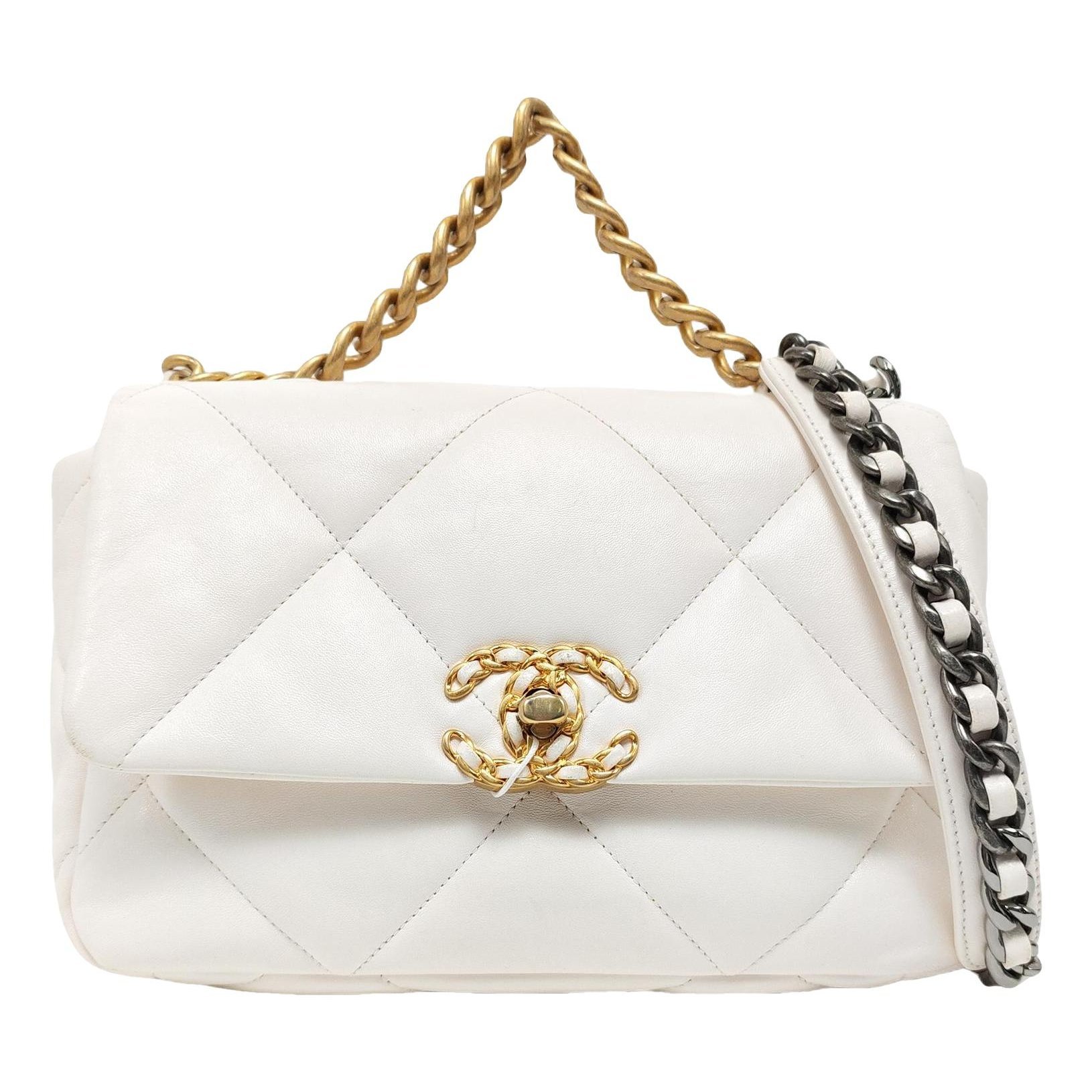 Chanel 19 handbag