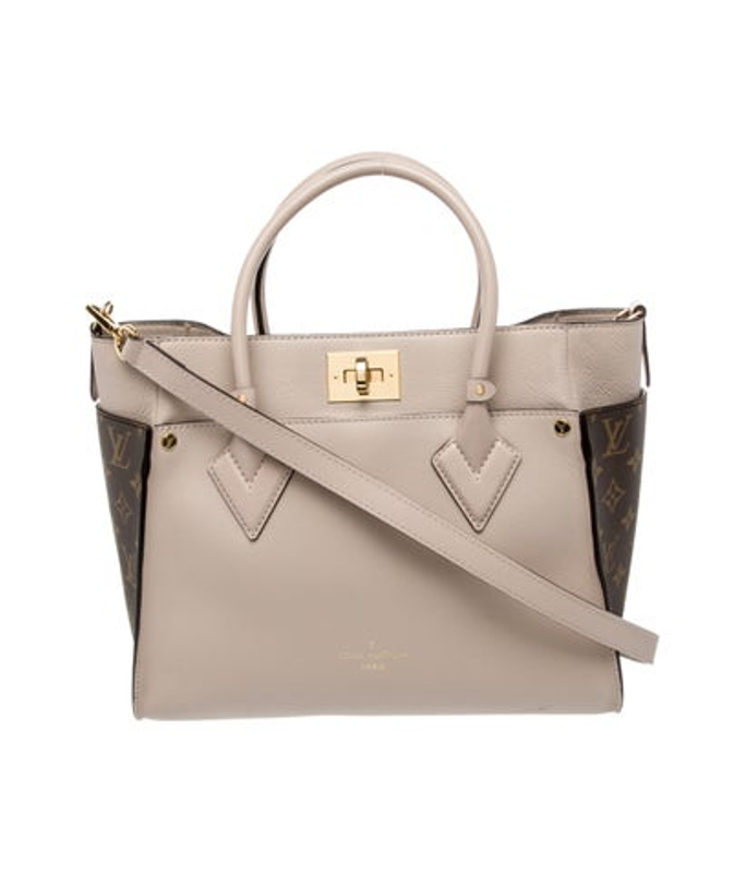 Louis Vuitton Vuitton Lv Monogram On My Side Mm