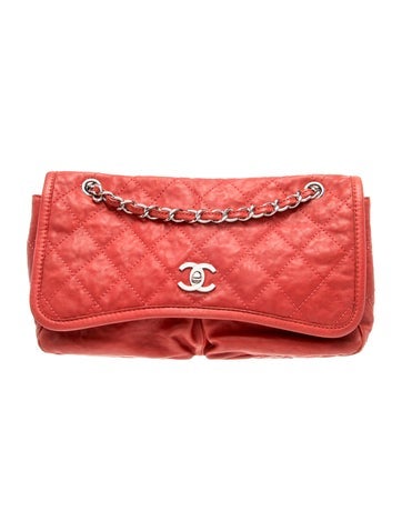 Saint-Tropez Quilted Large Natural Beauty Flap Bag
