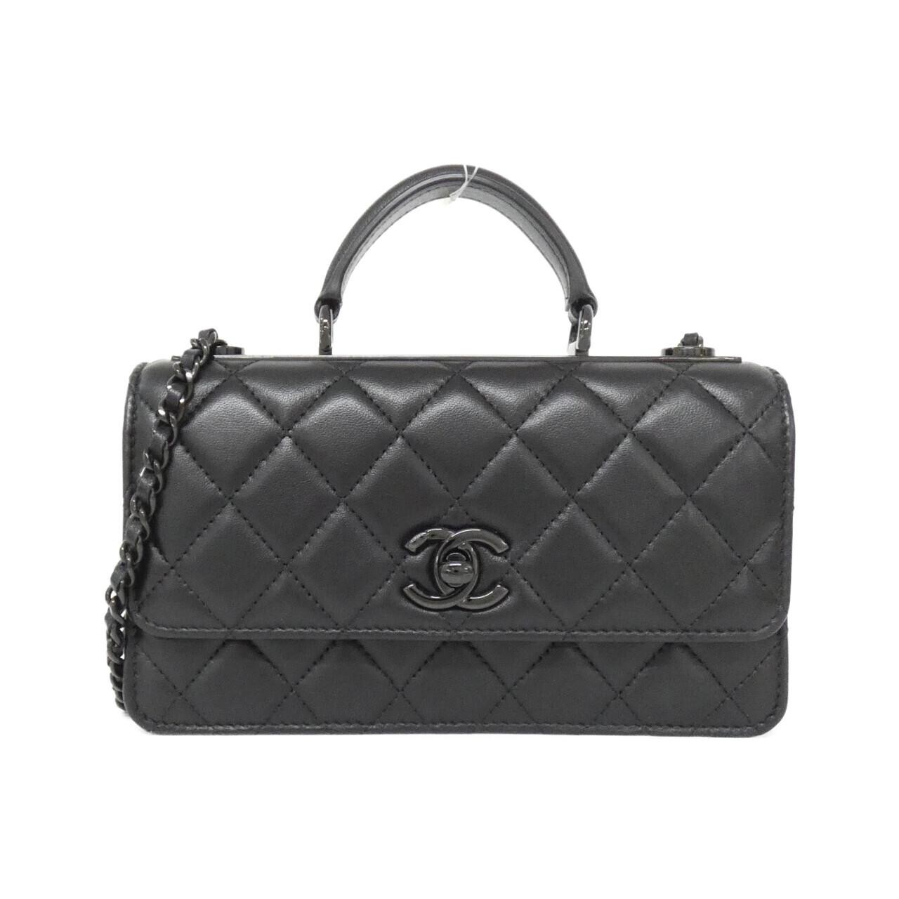 Chanel AP4184 Chain Clutch