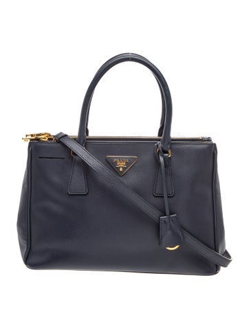 Saffiano Leather Galleria Double Zip Medium