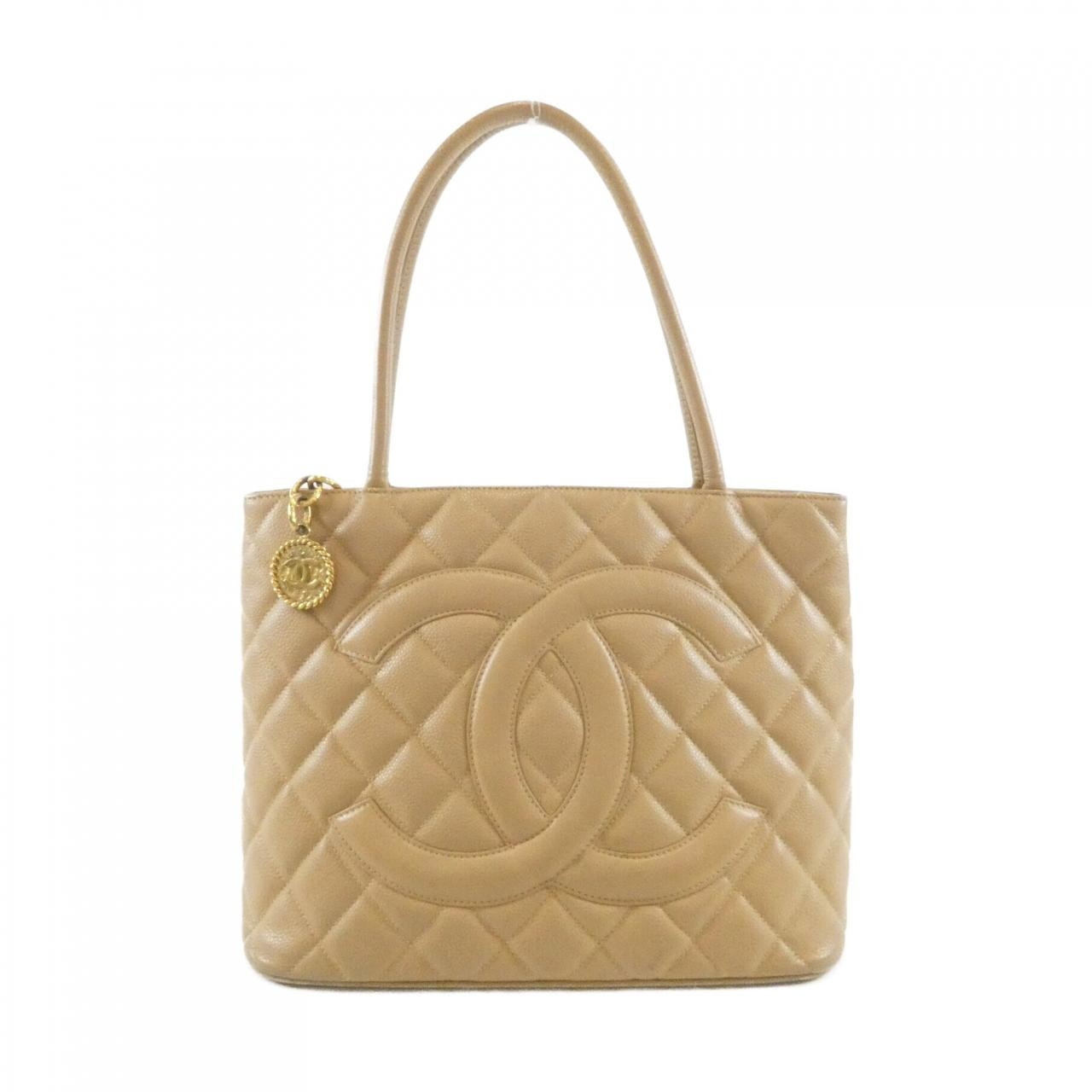 Chanel 1804 bag
