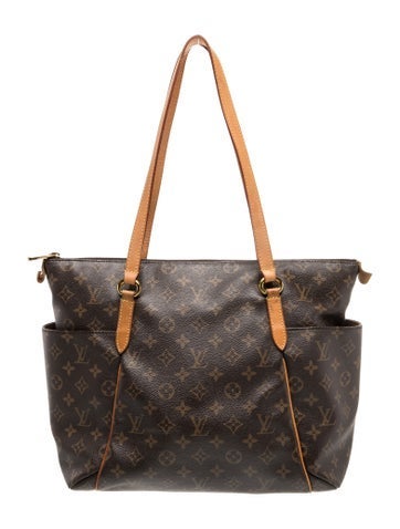 LV Monogram Totally GM