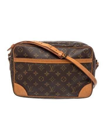 LV Monogram Trocadero 27