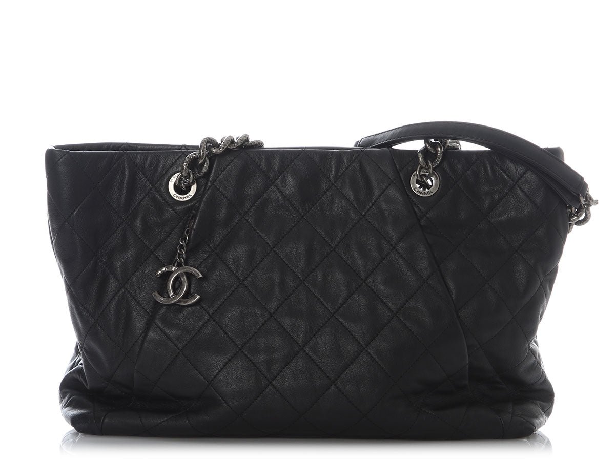 Chanel Black Quilted Calfskin Coco Pleats Tote