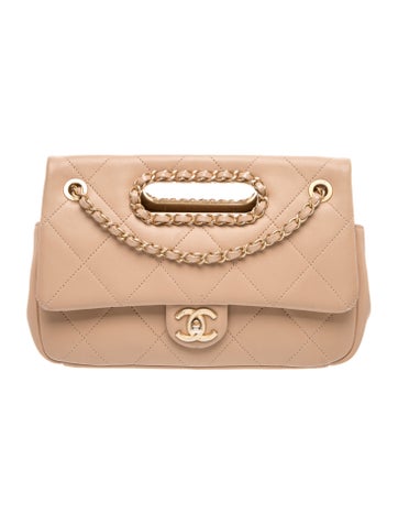 A Real Catch Flap Bag