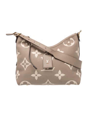 Louis Vuitton Monogram Giant Carryall PM