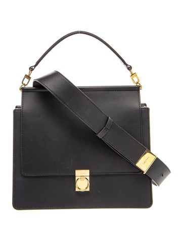 Leather Numéro Sept