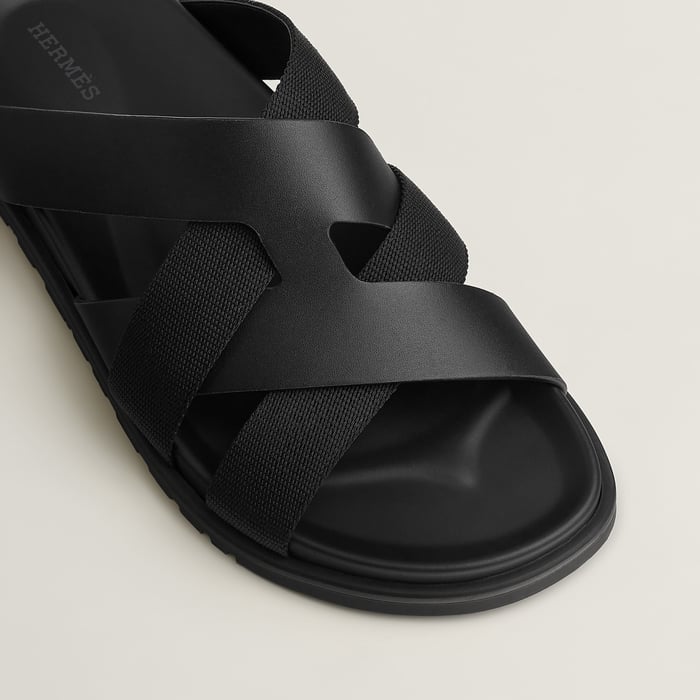 Noir Kazimir Sandal