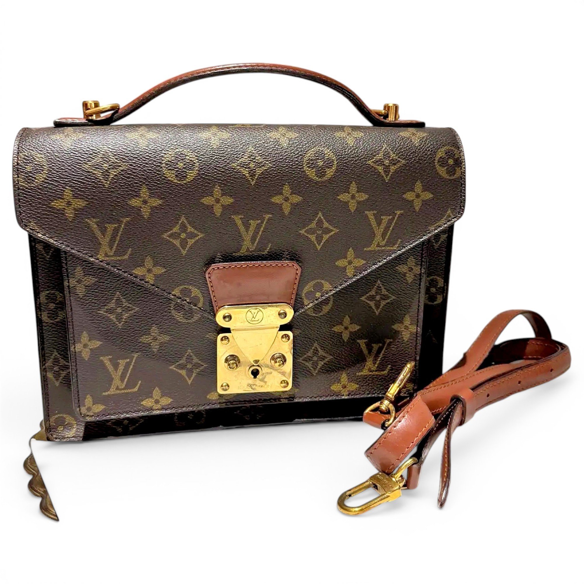 Metis vinyl handbag